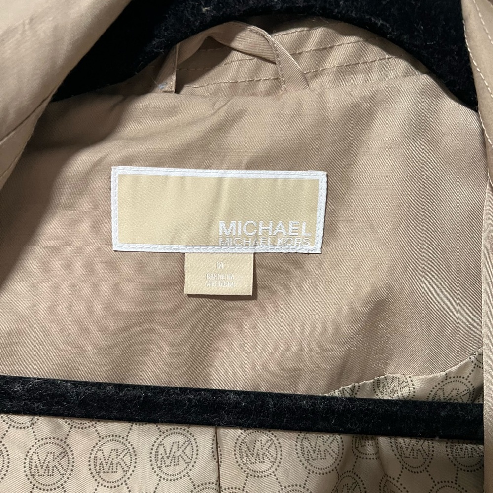 Michael Michael Kors Tan Trench Raincoat - Picture 8 of 9